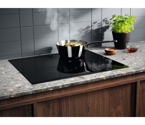 Płyta indukcyjna Electrolux CIT61443 SlimFit Hob2Hood Czarny - 1256662 - zdjęcie 15